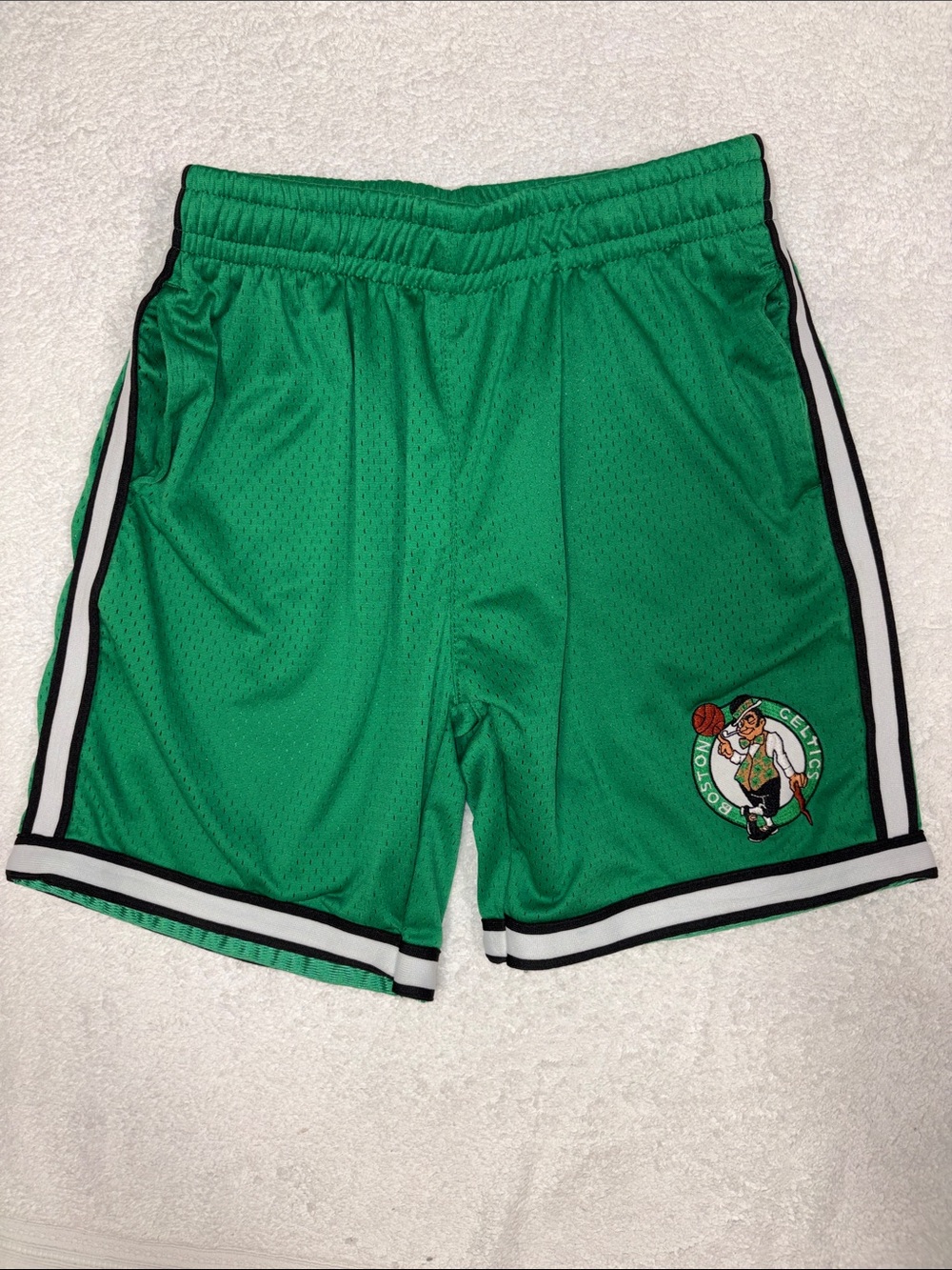 Ultra game Green Basketball Mesh Shorts Boston Celtics 10/12